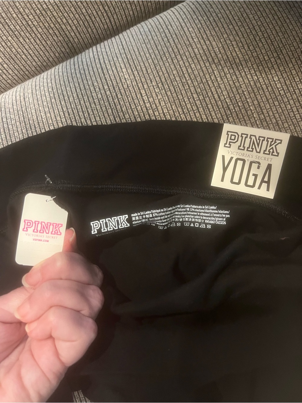 PINK Victoria's Secret Yoga Women’s Black Foldover Flare - Regular Leggings - Picture 6 of 7